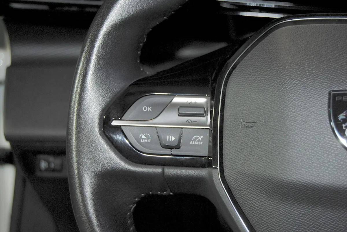 peugeot-308-2022-diesel-1499cc