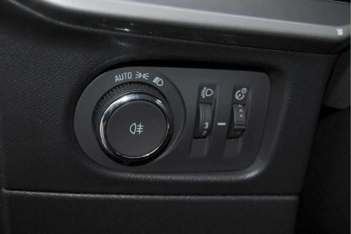 opel-mokka-2024-gasolina-1199cc