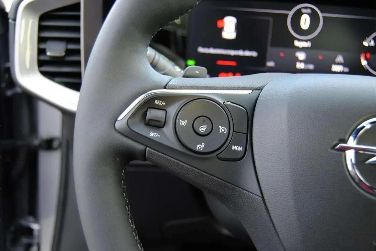 opel-mokka-2024-gasolina-1199cc