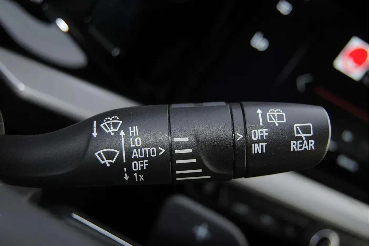 opel-mokka-2024-gasolina-1199cc
