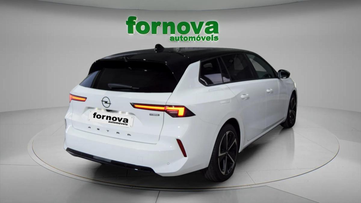 opel-astra-sport-tourer-2025-gasolina-1199cc