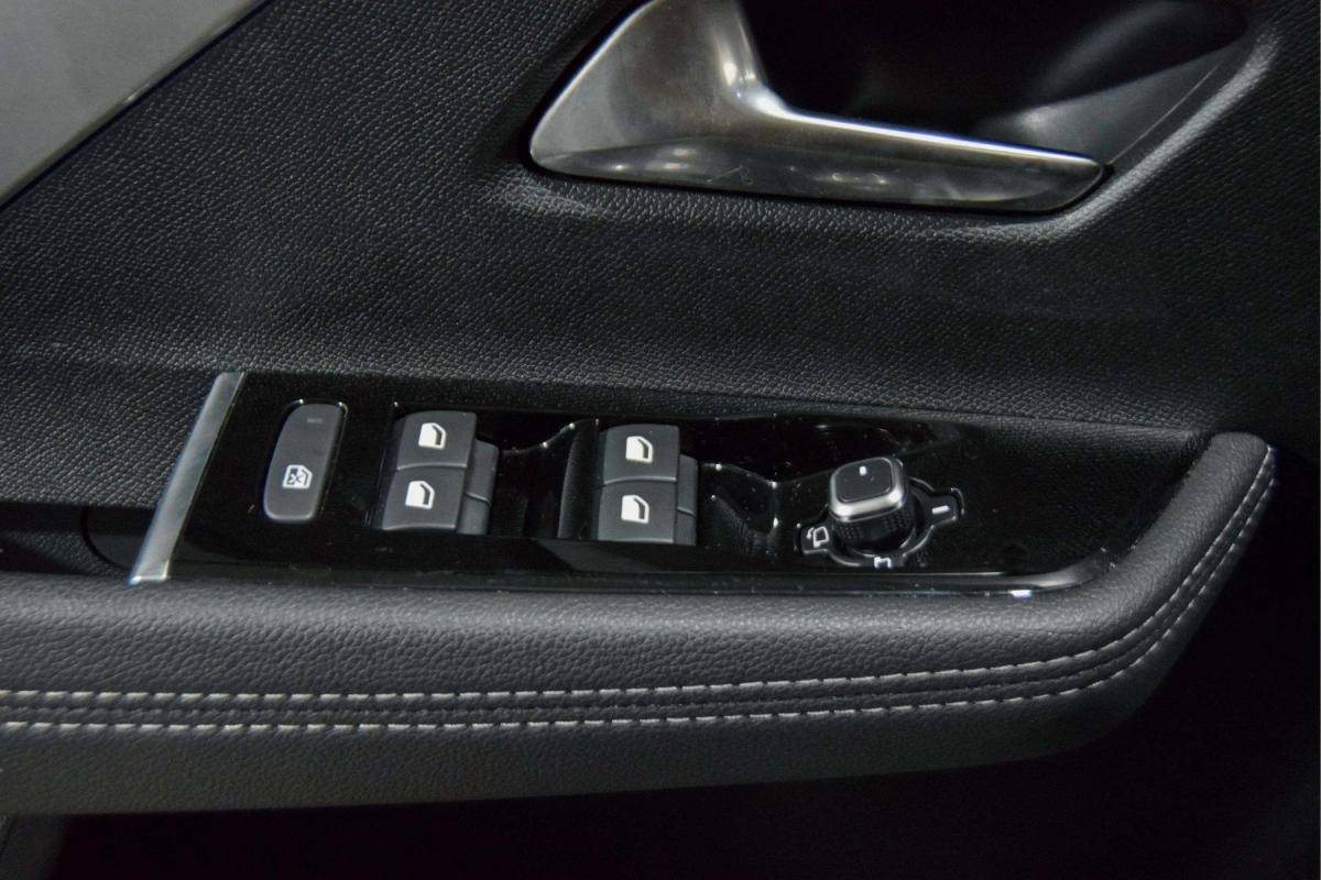 opel-astra-sport-tourer-2025-gasolina-1199cc