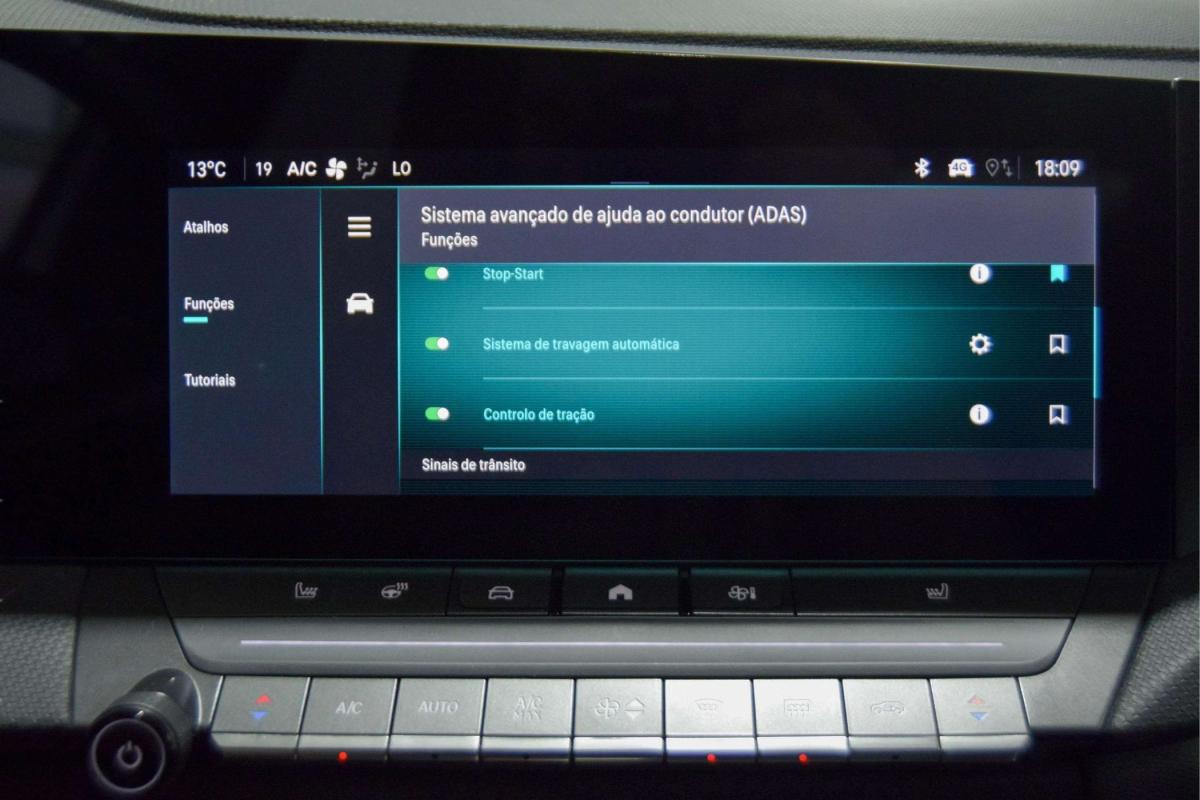 opel-astra-sport-tourer-2025-gasolina-1199cc