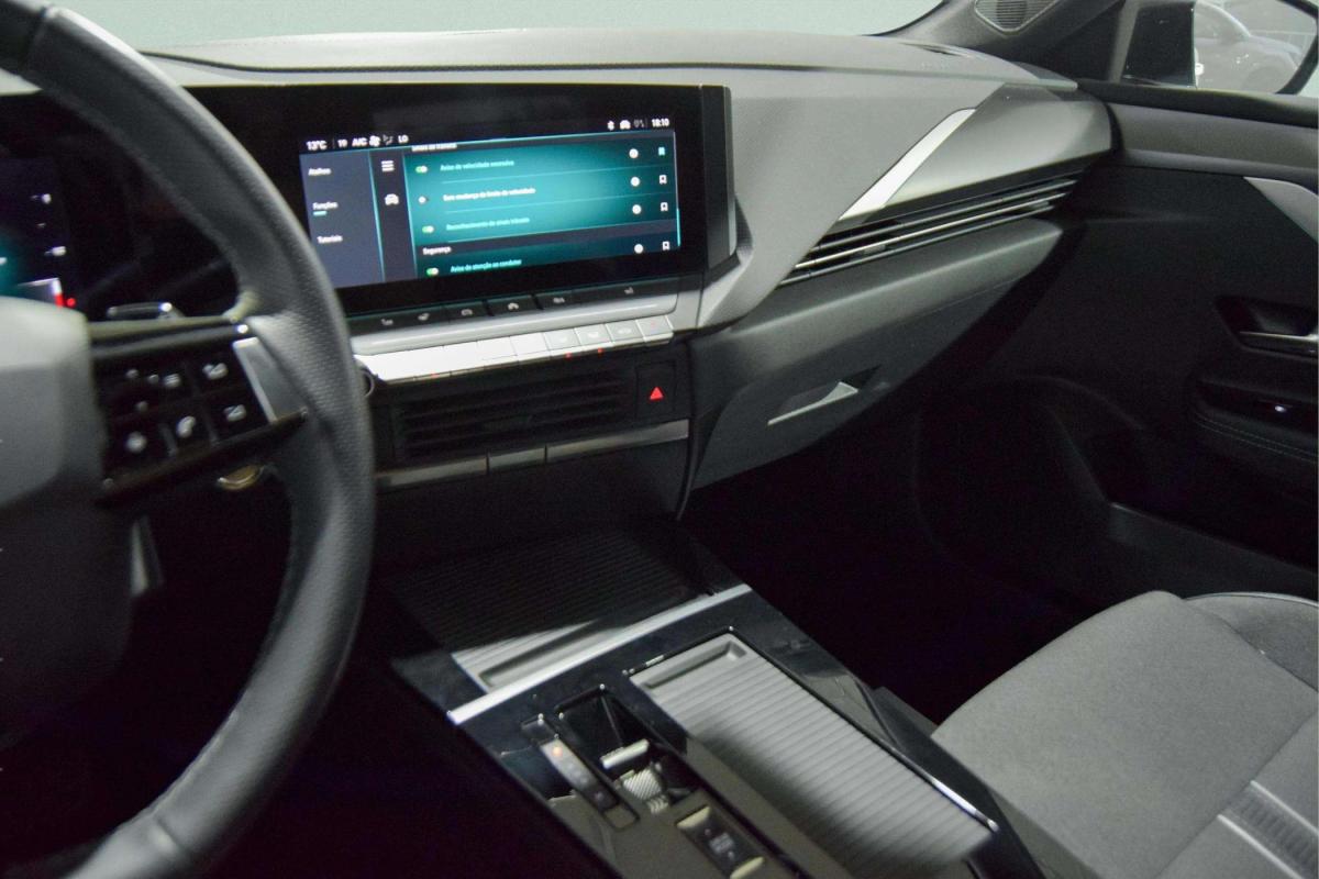 opel-astra-sport-tourer-2025-gasolina-1199cc