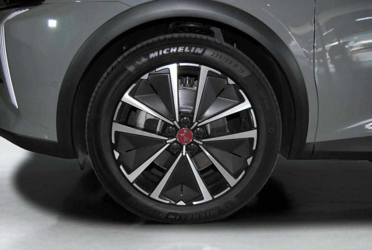 ds-ds-7-crossback-e-tense-225-2023-gasolina-1598cc