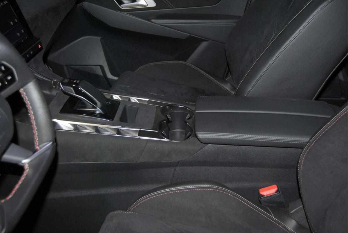 ds-ds-7-crossback-e-tense-225-2023-gasolina-1598cc