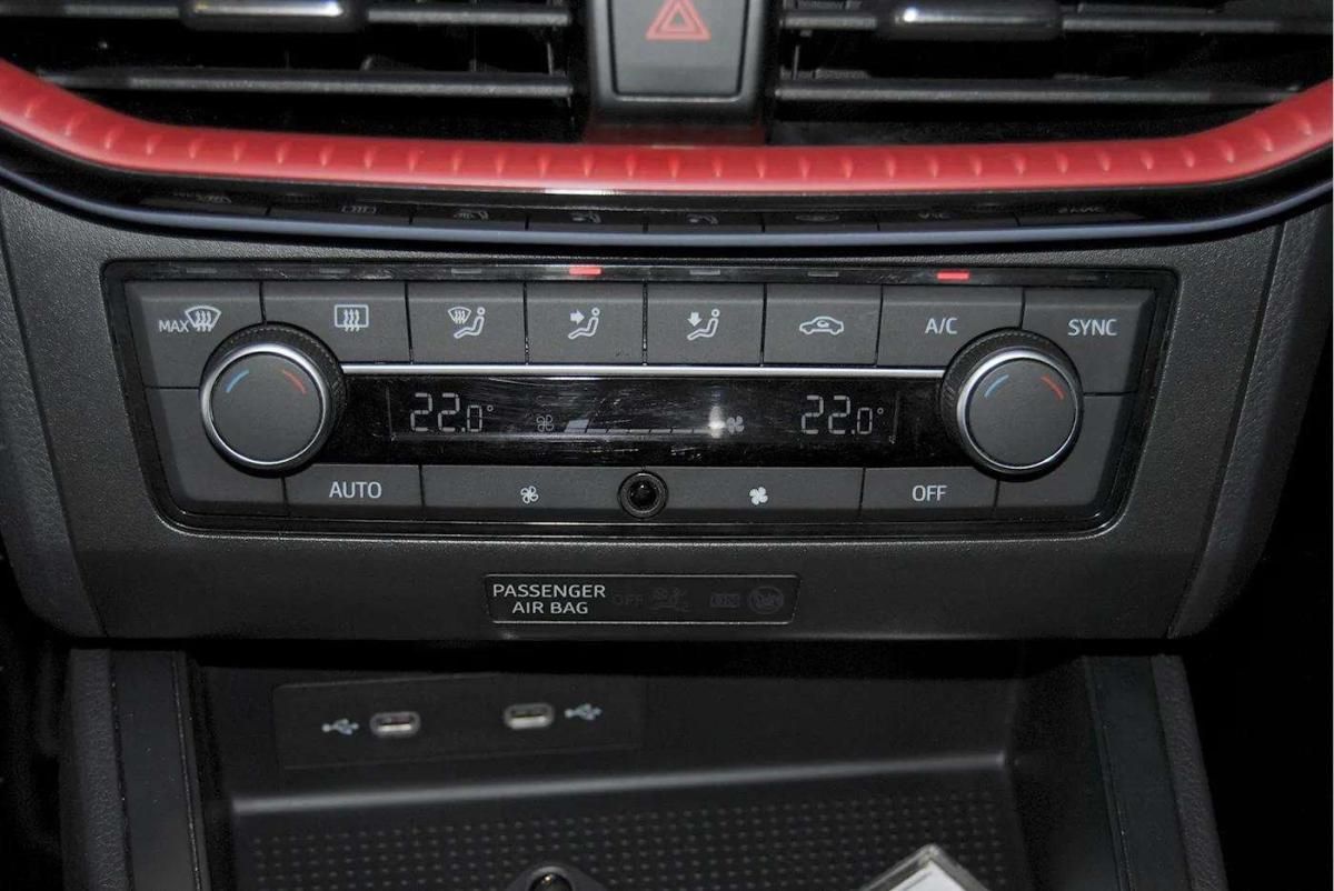 seat-ibiza-2024-gasolina-999cc