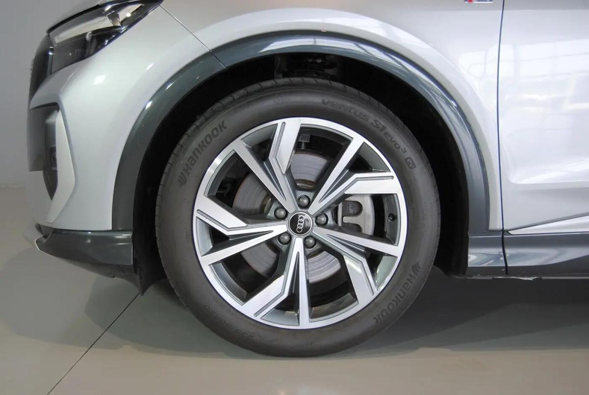 audi-q4-e-tron-2024-eletrico-0cc