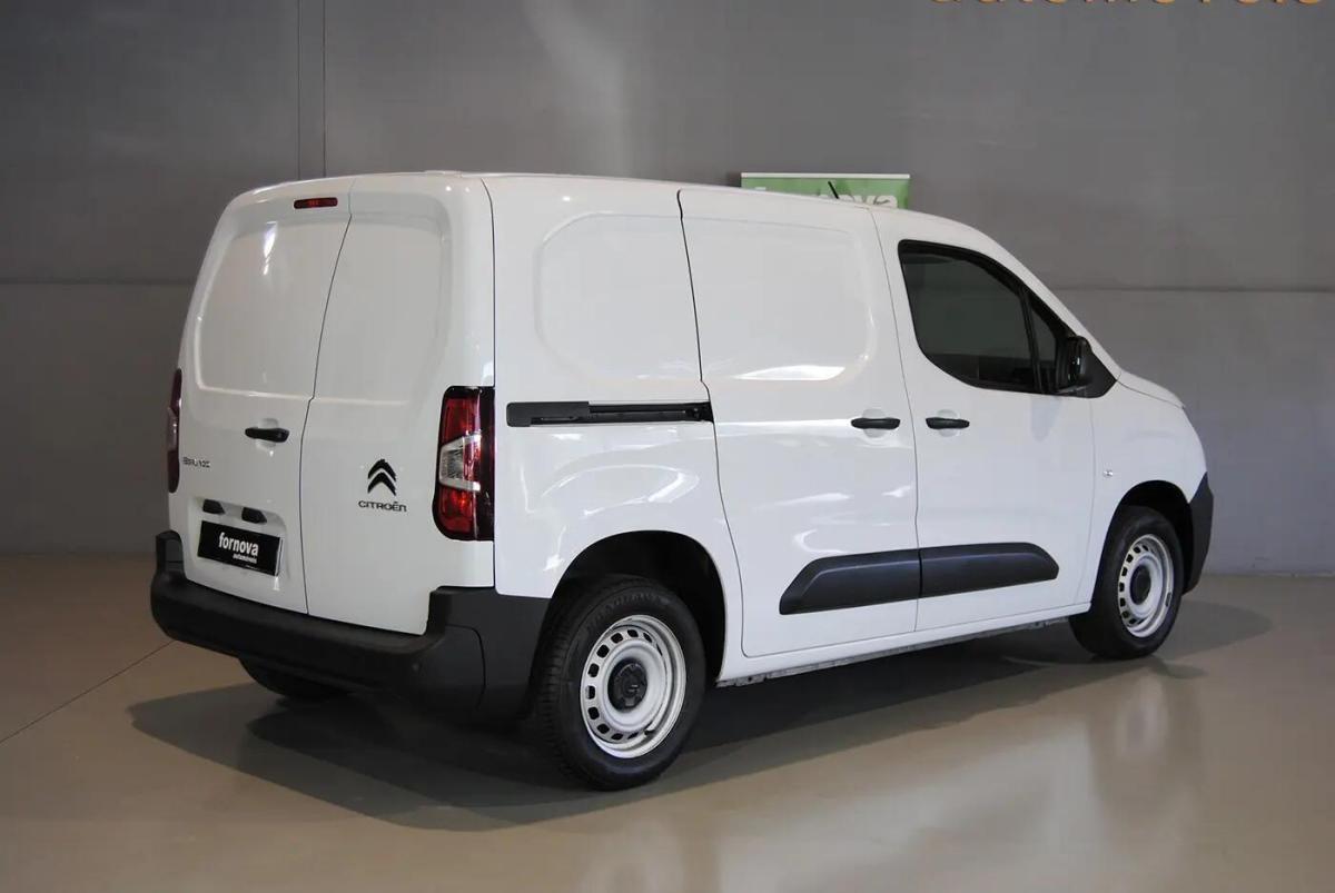 citroen-berlingo-2023-diesel-1499cc
