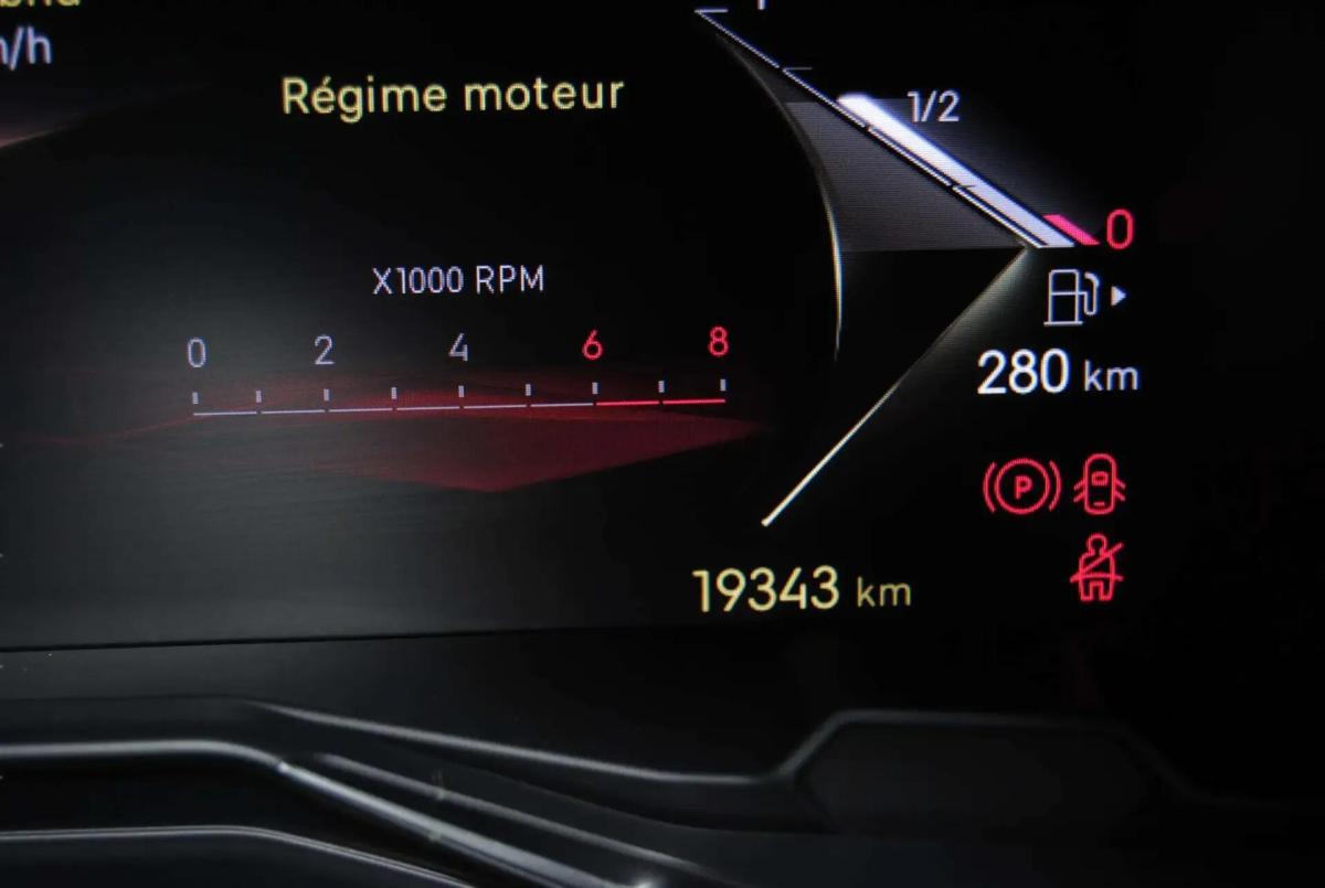 ds-ds-7-2023-hibrido-a-gasolina-1598cc
