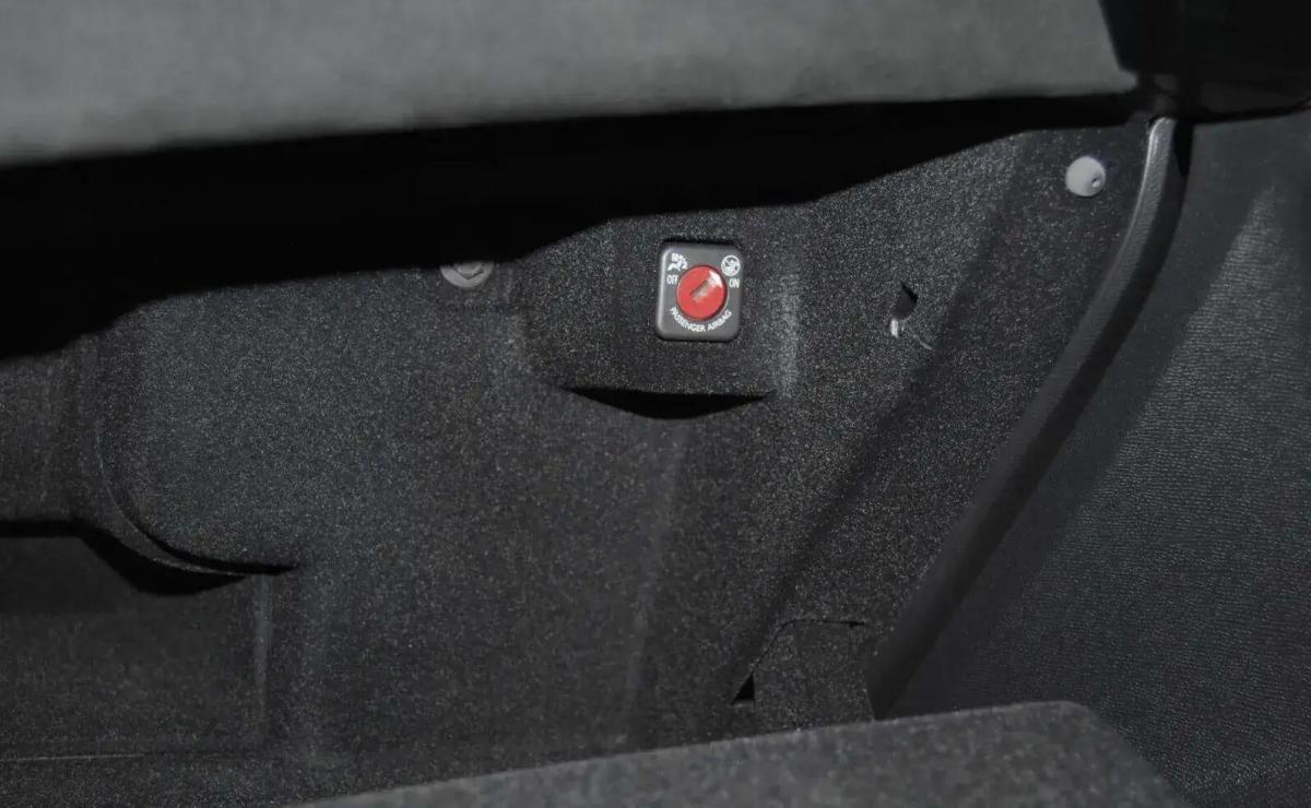 ds-ds-7-2023-hibrido-a-gasolina-1598cc