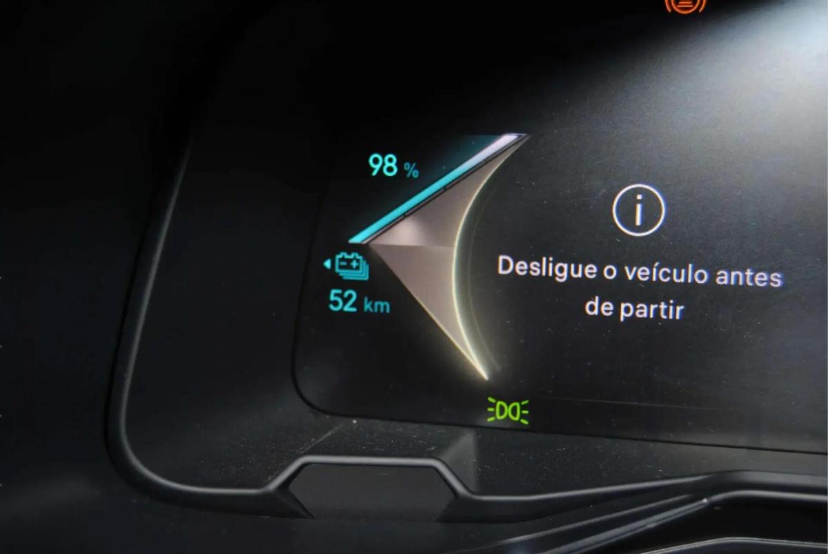 ds-ds-7-2023-hibrido-a-gasolina-1598cc