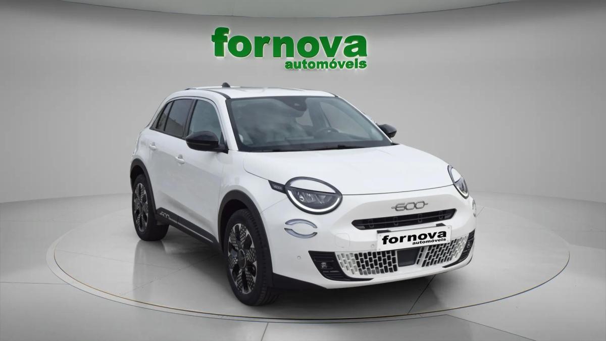 fiat-600-2024-hibrido-a-gasolina-1199cc