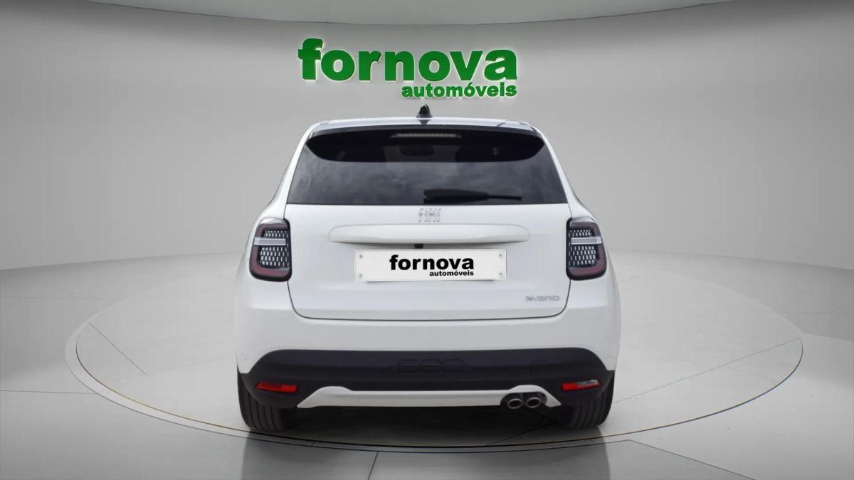 fiat-600-2024-hibrido-a-gasolina-1199cc