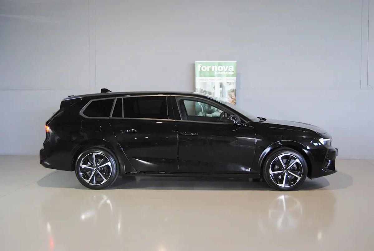 opel-astra-sport-tourer-2025-hibrido-a-gasolina-1199cc