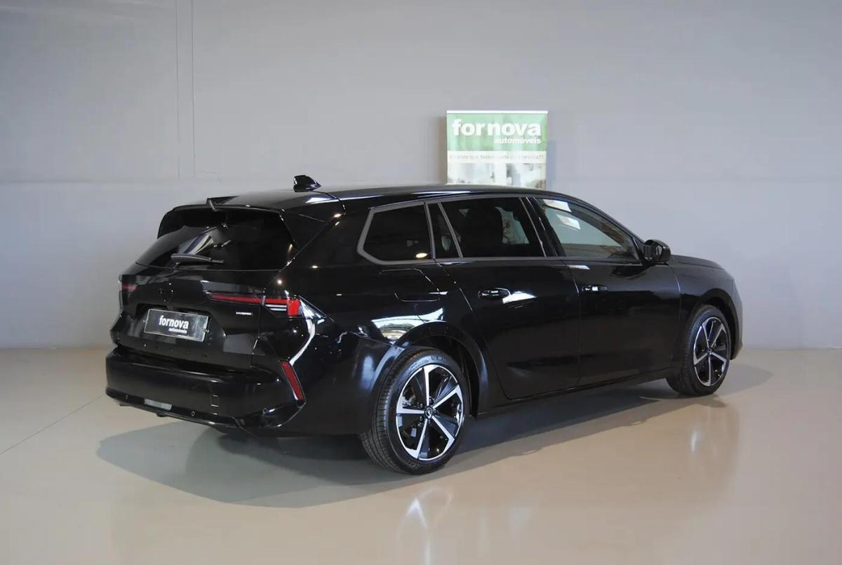 opel-astra-sport-tourer-2025-hibrido-a-gasolina-1199cc