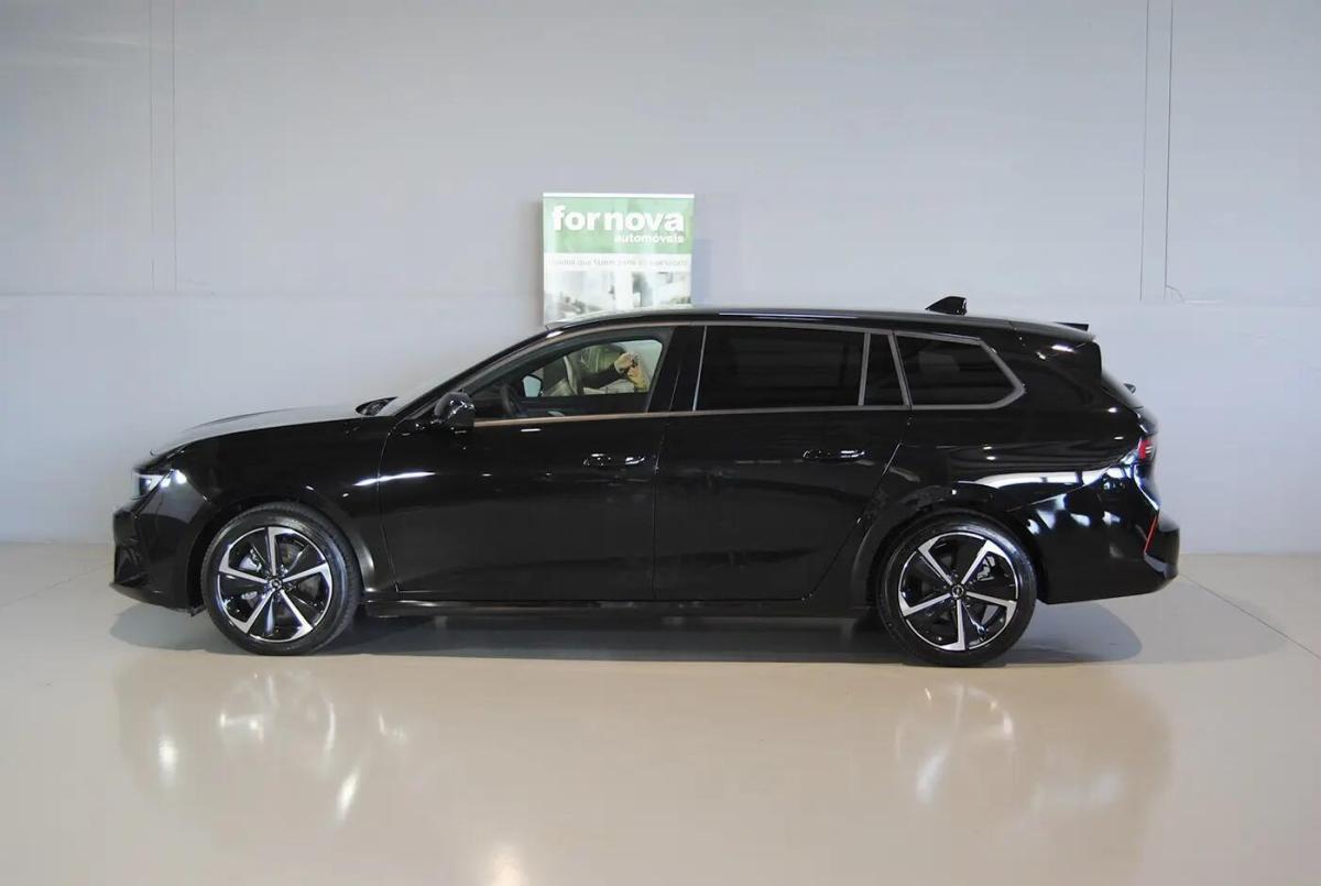 opel-astra-sport-tourer-2025-hibrido-a-gasolina-1199cc