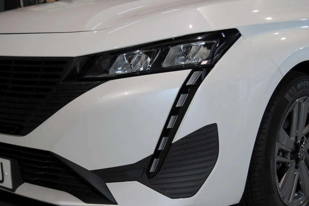 peugeot-308-2022-diesel-1499cc