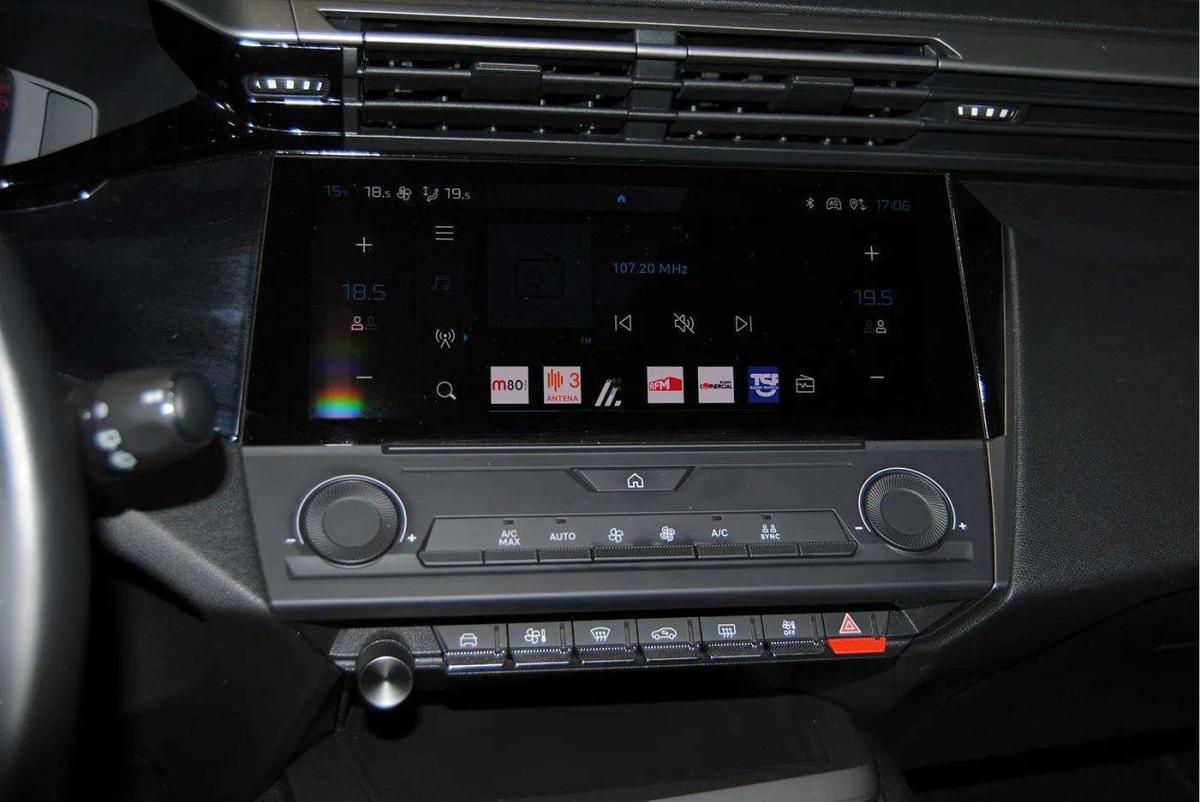 peugeot-308-2022-diesel-1499cc