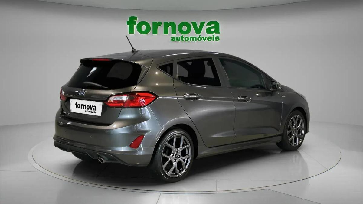 ford-fiesta-2023-gasolina-998cc