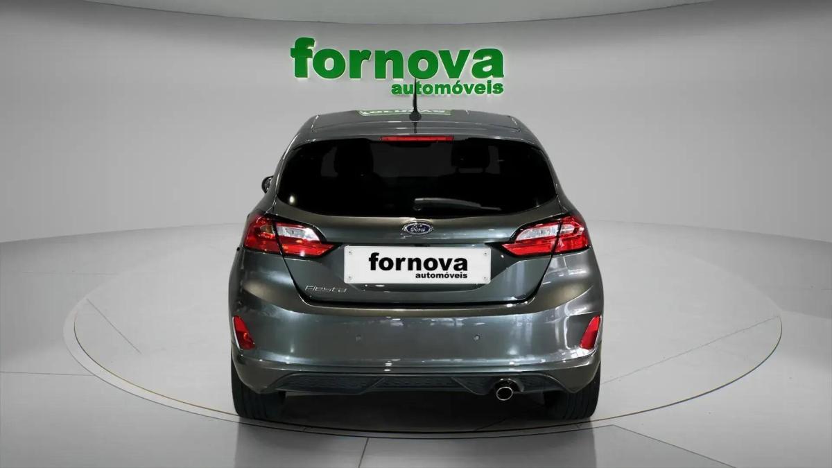 ford-fiesta-2023-gasolina-998cc
