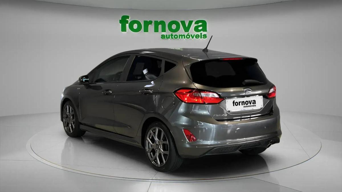 ford-fiesta-2023-gasolina-998cc