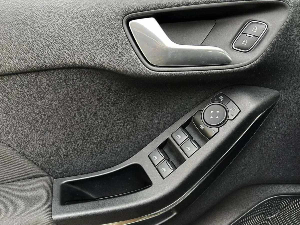 ford-fiesta-2023-gasolina-998cc