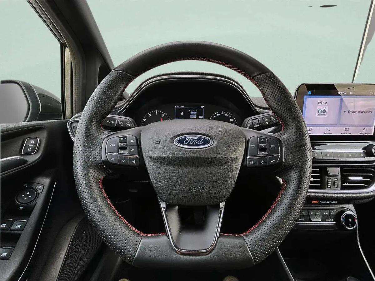 ford-fiesta-2023-gasolina-998cc