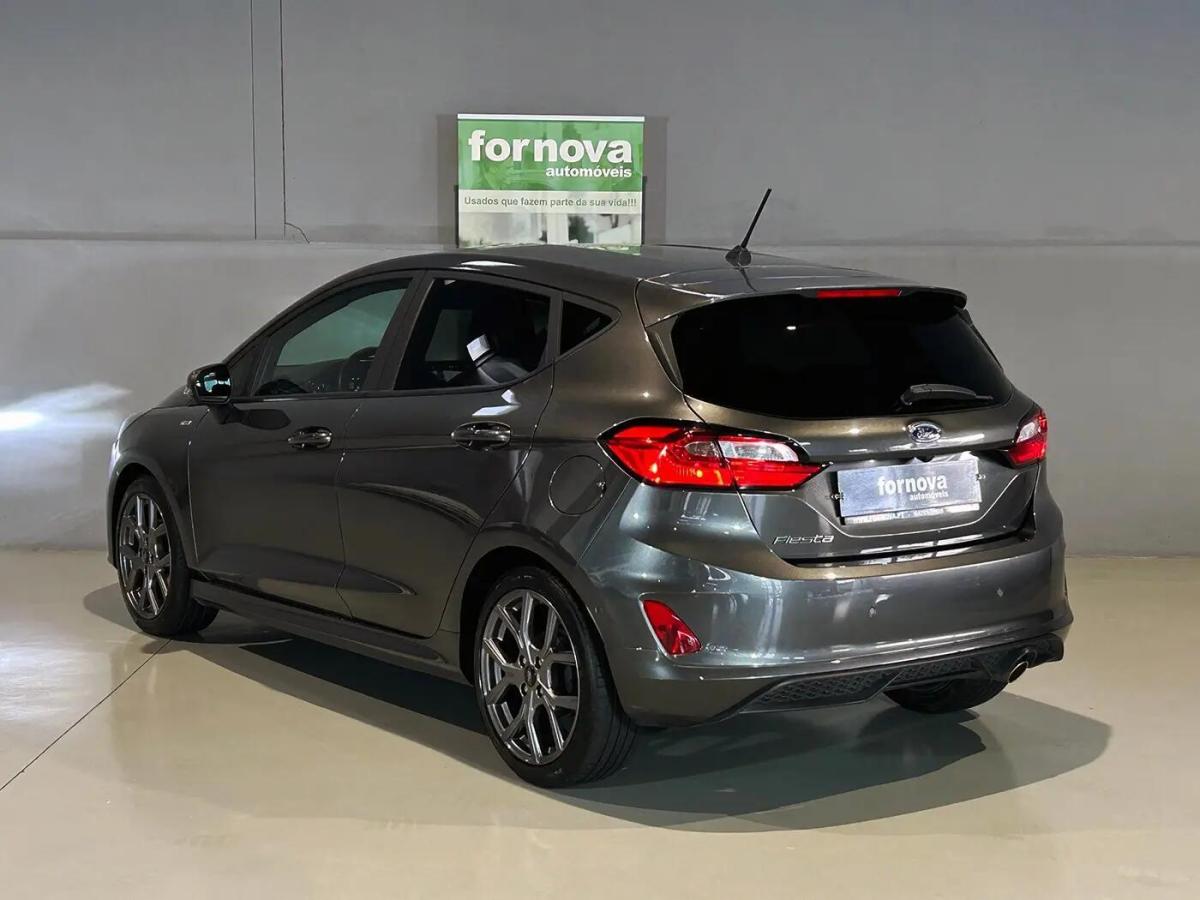 ford-fiesta-2023-gasolina-998cc