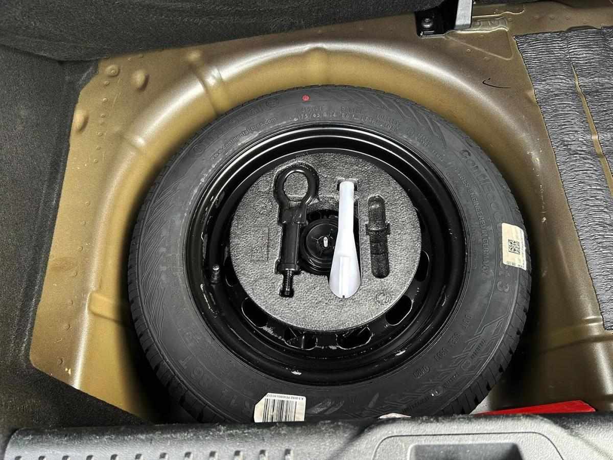 ford-fiesta-2023-gasolina-998cc