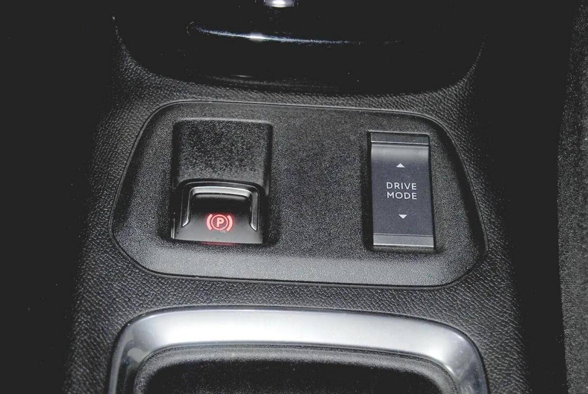 opel-corsa-e-2024-eletrico-0cc