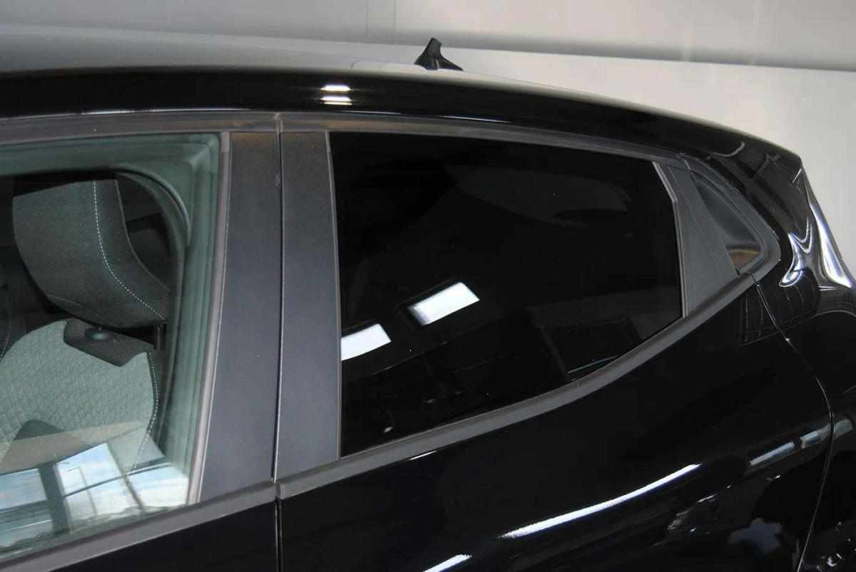 mitsubishi-colt-2024-gasolina-999cc
