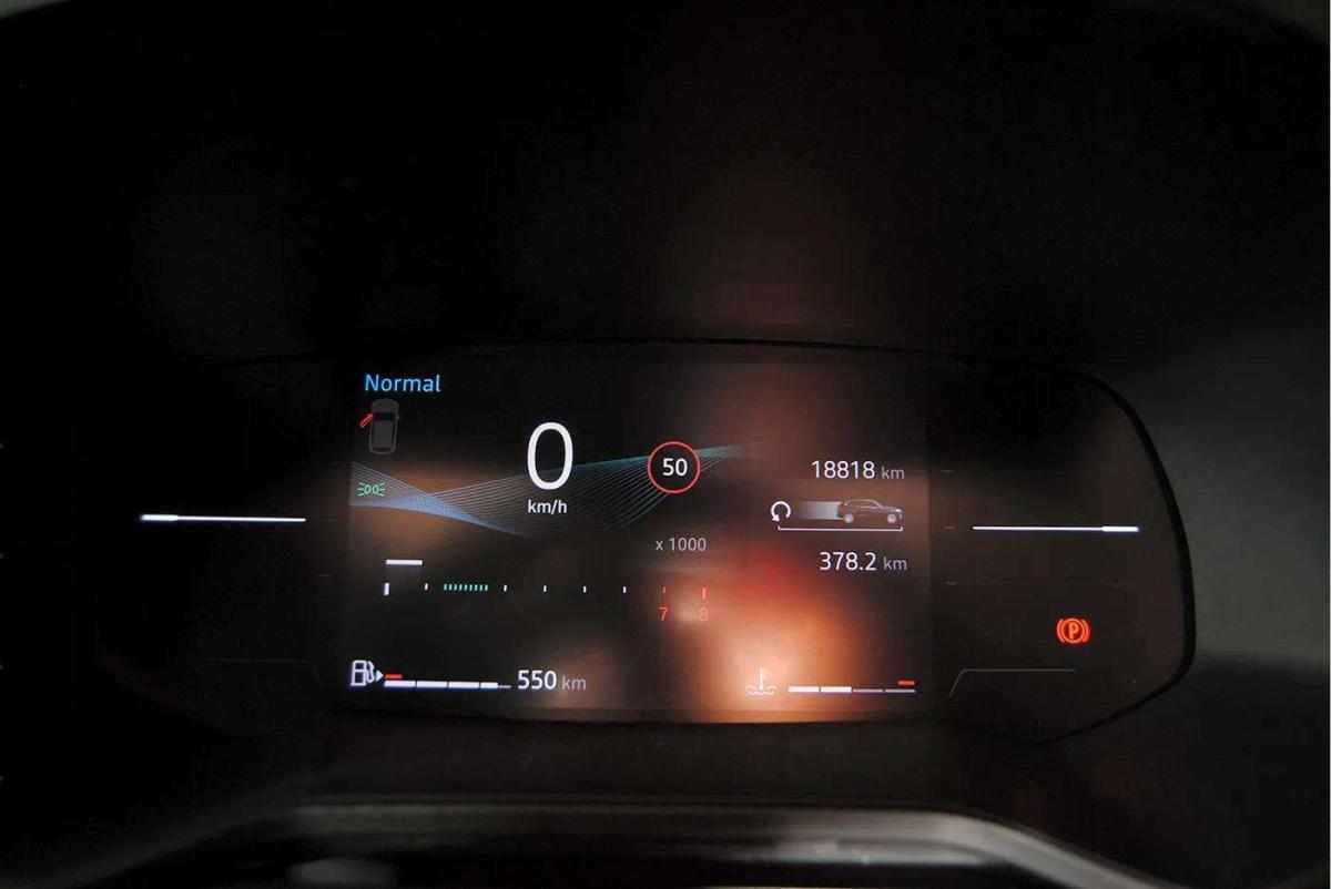 mitsubishi-colt-2024-gasolina-999cc