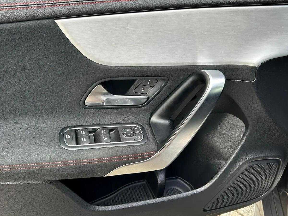 mercedes-benz-cla-2022-diesel-1950cc