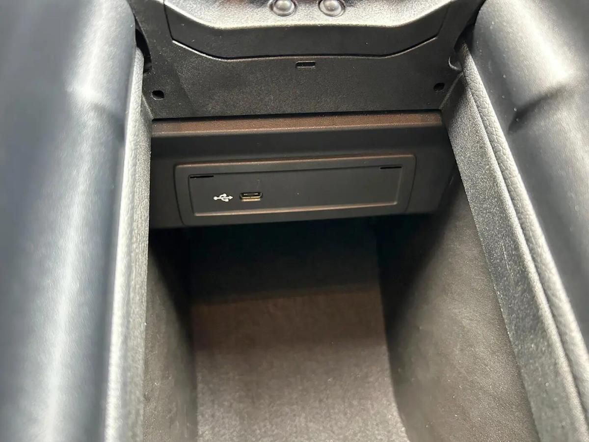 mercedes-benz-cla-2022-diesel-1950cc