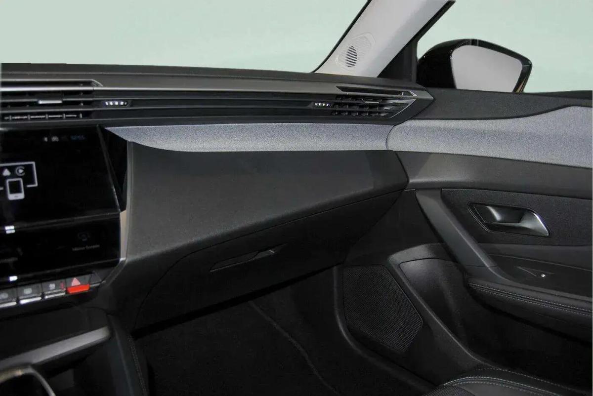 peugeot-308-2024-gasolina-1199cc