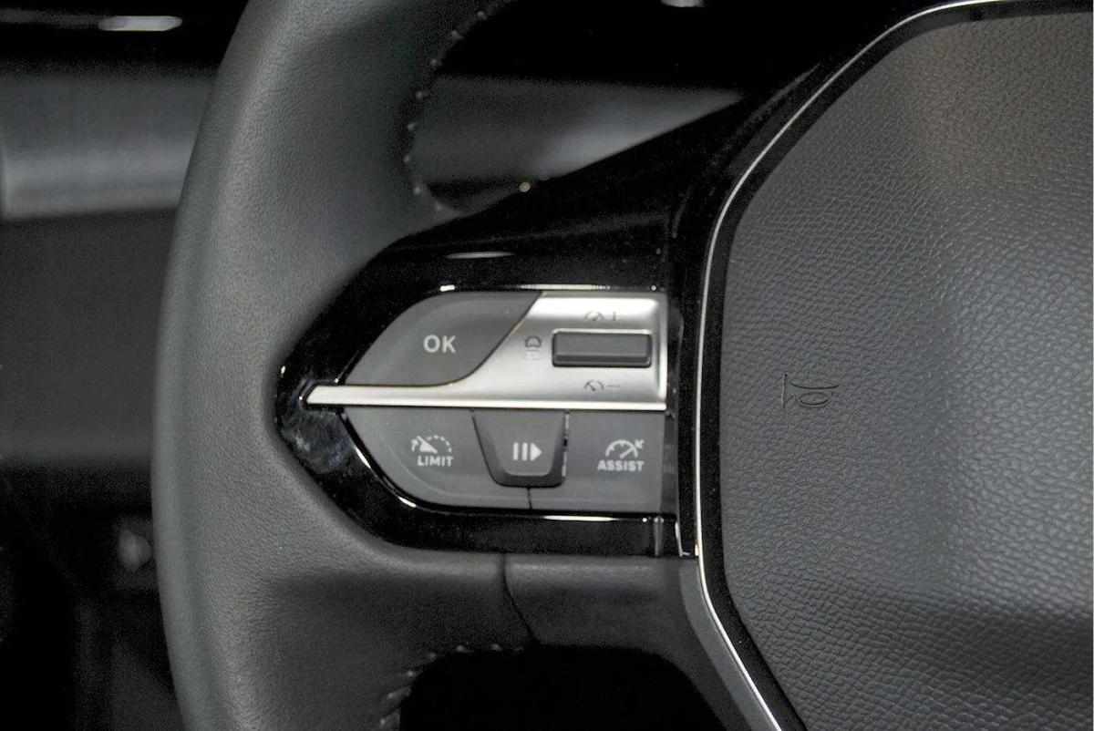 peugeot-308-sw-2024-diesel-1499cc