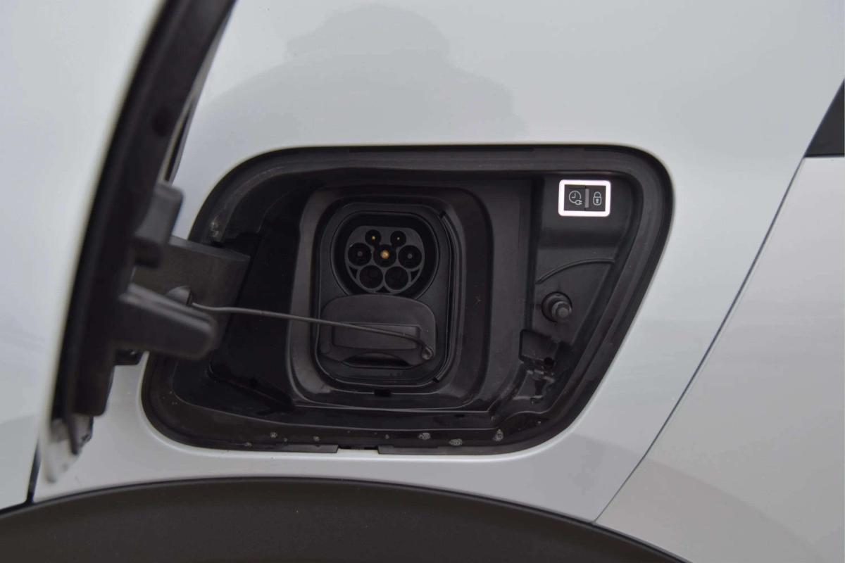 peugeot-2008-2024-eletrico-0cc