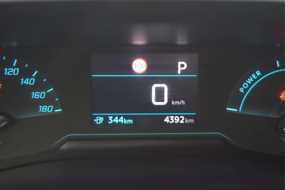 peugeot-2008-2024-eletrico-0cc