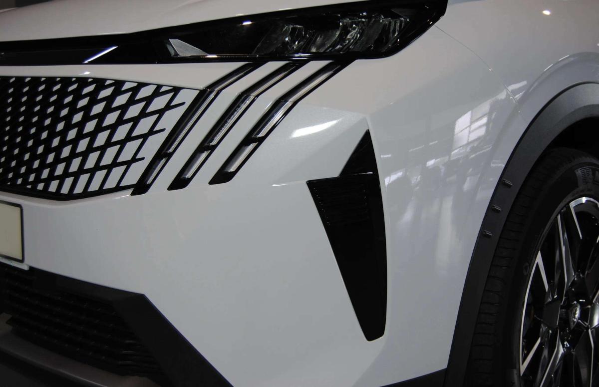 peugeot-3008-2025-hibrido-a-gasolina-1199cc