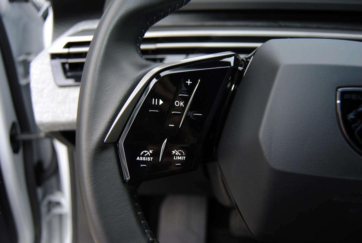 peugeot-3008-2025-hibrido-a-gasolina-1199cc