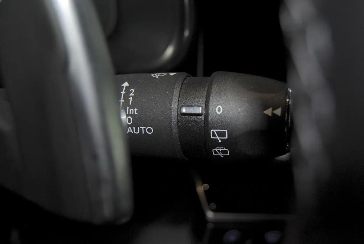 ds-ds-7-crossback-2021-hibrido-a-gasolina-1598cc