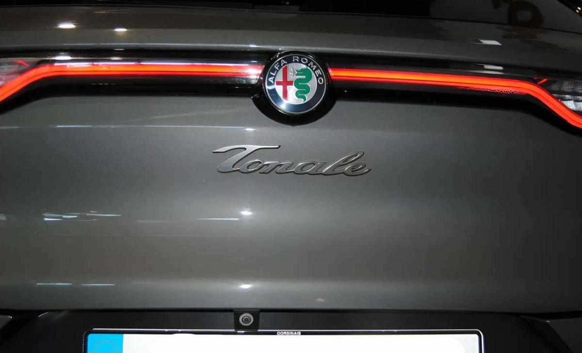 alfa-romeo-tonale-2023-hibrido-a-gasolina-1332cc