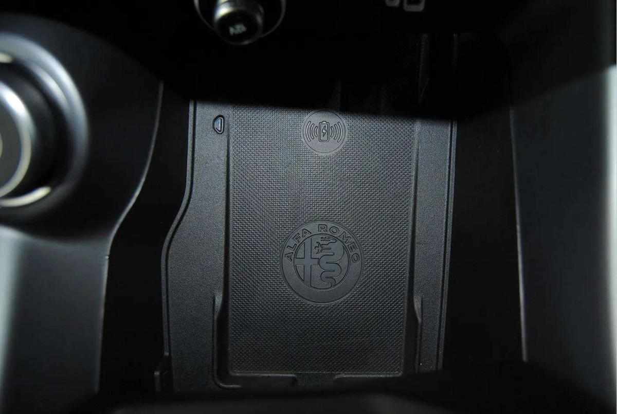 alfa-romeo-tonale-2023-hibrido-a-gasolina-1332cc