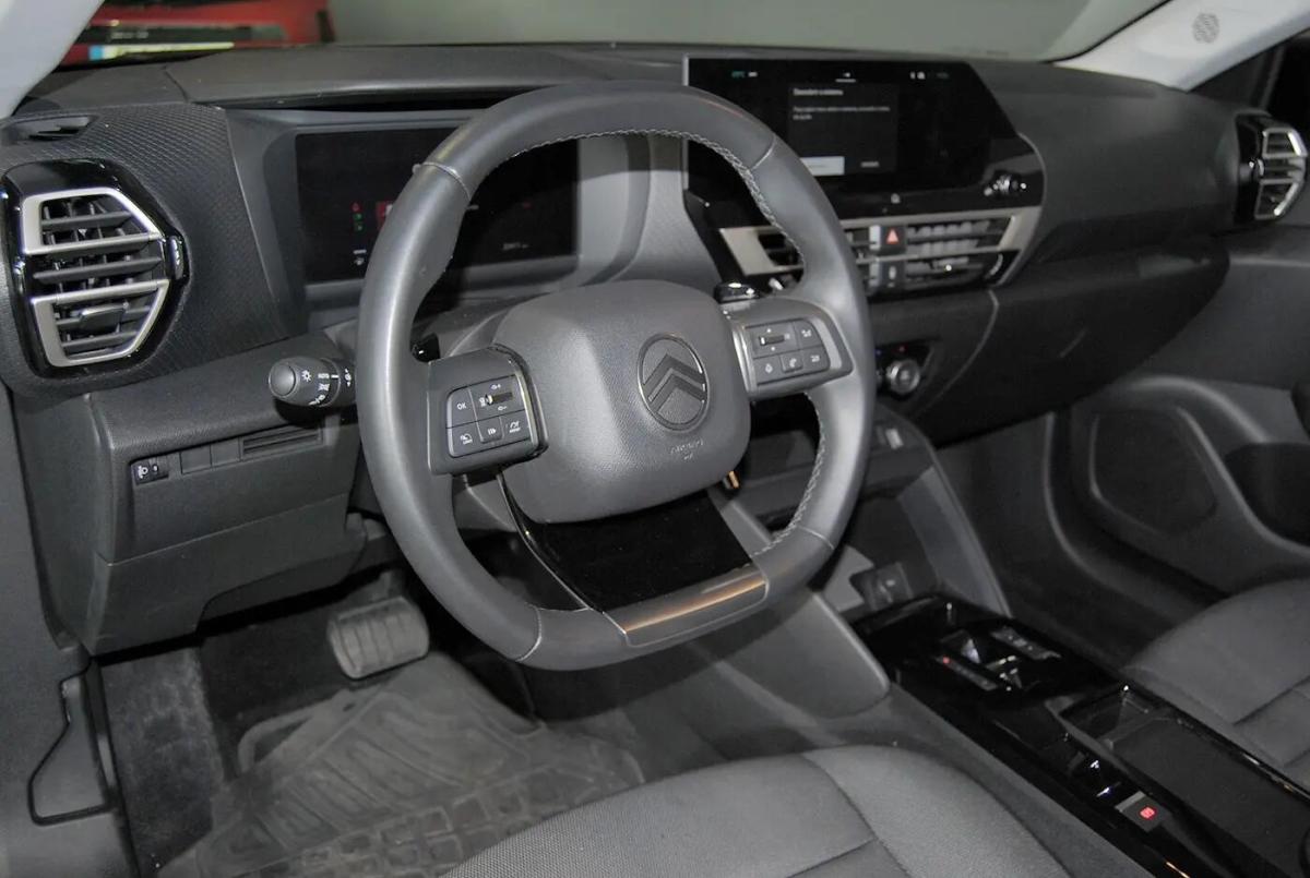citroen-c4-2025-gasolina-1199cc