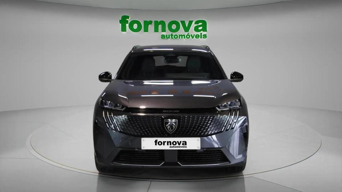 peugeot-5008-2025-hibrido-a-gasolina-1199cc