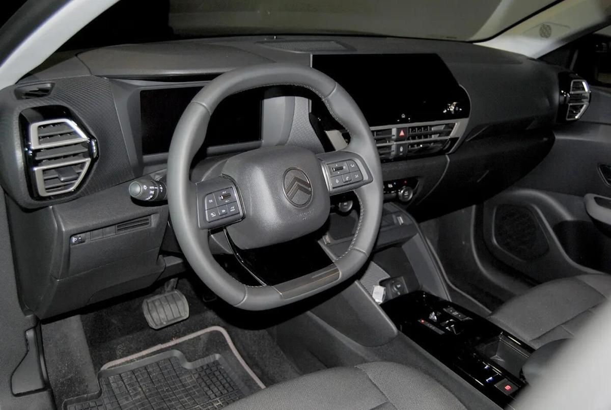 citroen-c4-2025-gasolina-1199cc
