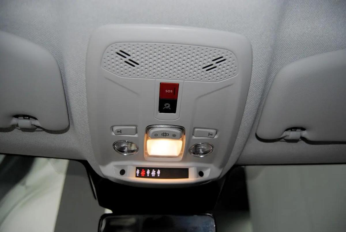 citroen-c4-2025-gasolina-1199cc