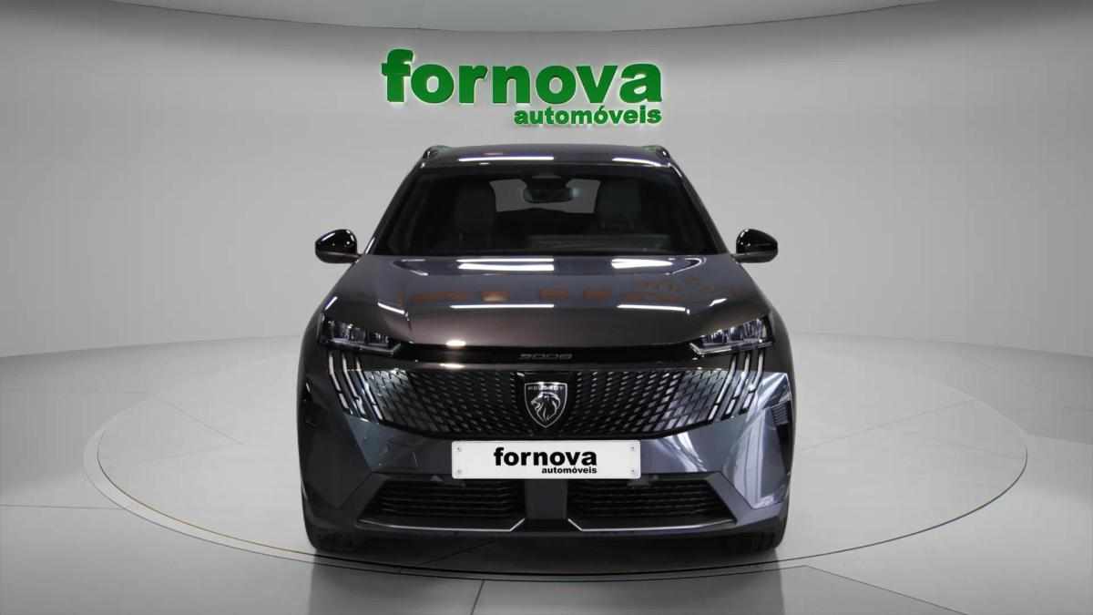 peugeot-5008-2025-hibrido-a-gasolina-1199cc