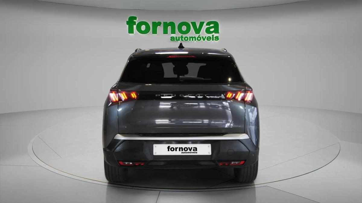 peugeot-5008-2025-hibrido-a-gasolina-1199cc
